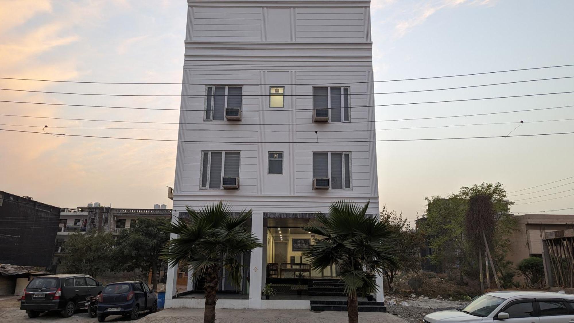 Hotel Green Vegas Faridabad Extérieur photo