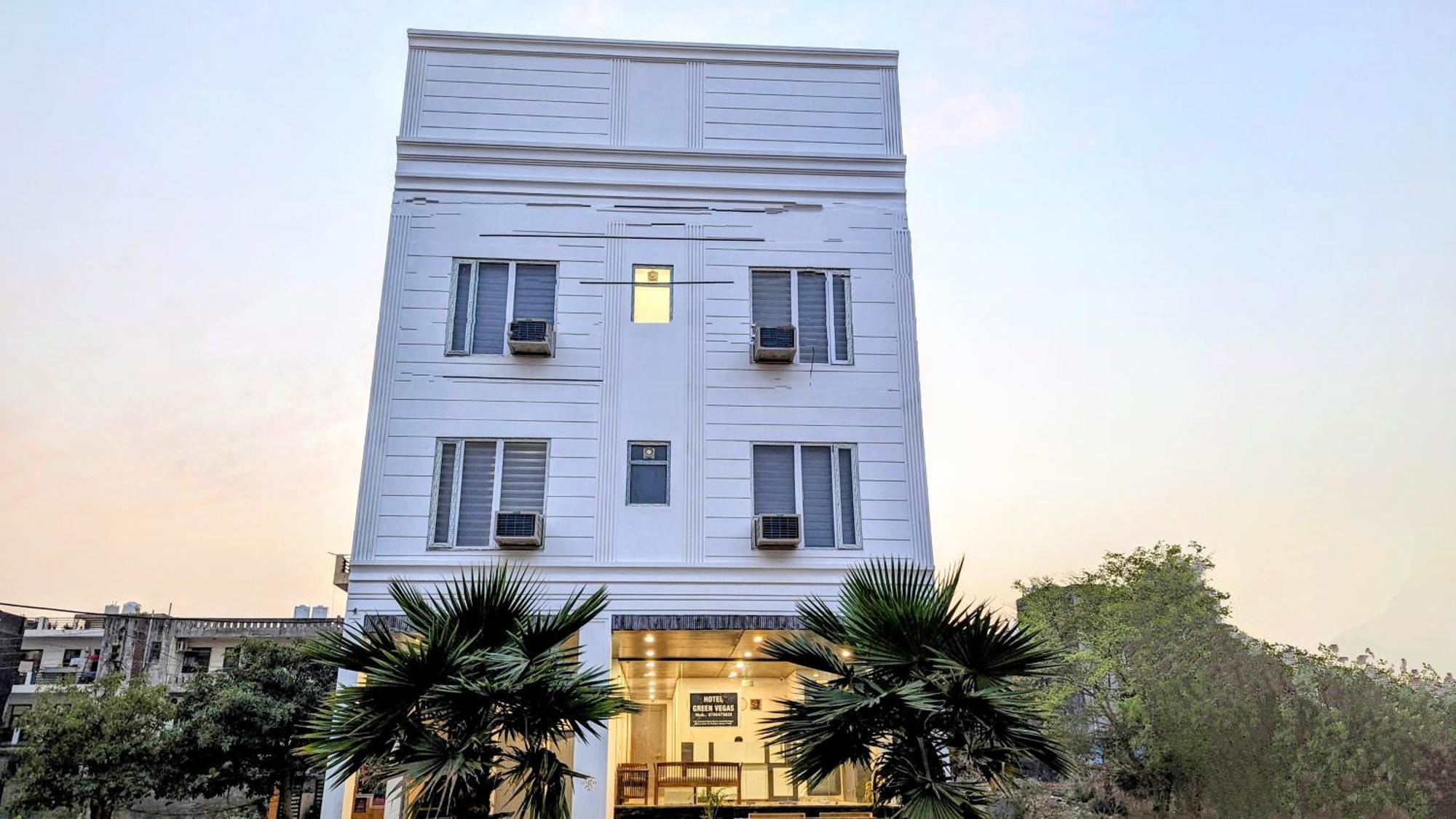 Hotel Green Vegas Faridabad Extérieur photo