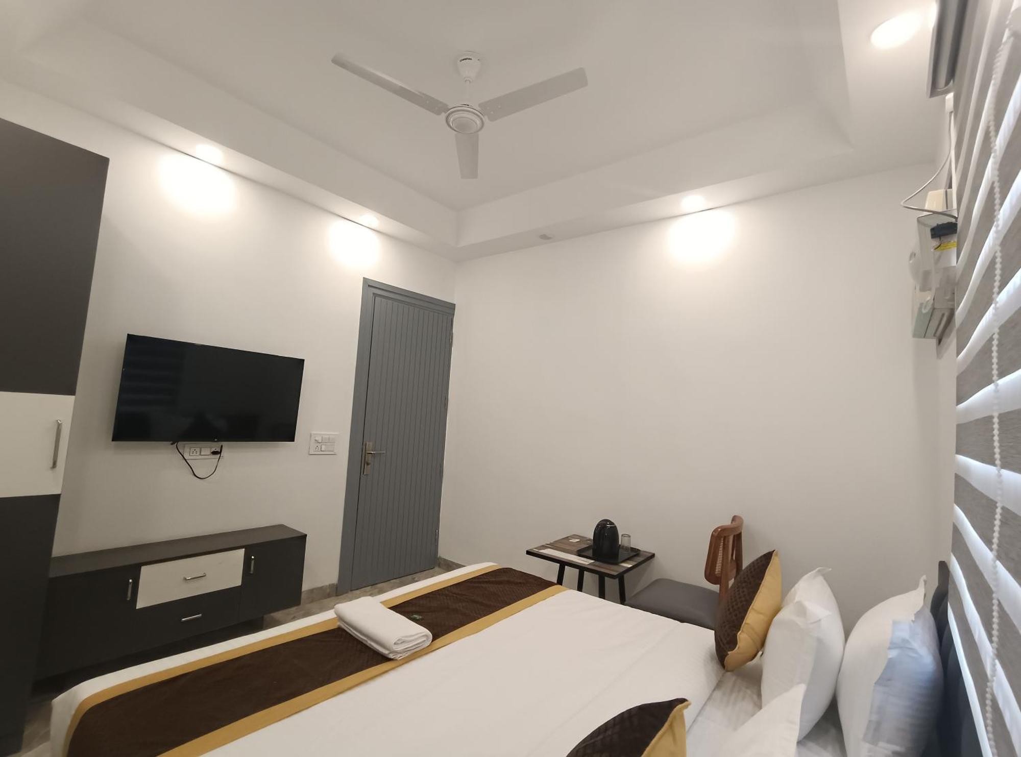 Hotel Green Vegas Faridabad Extérieur photo