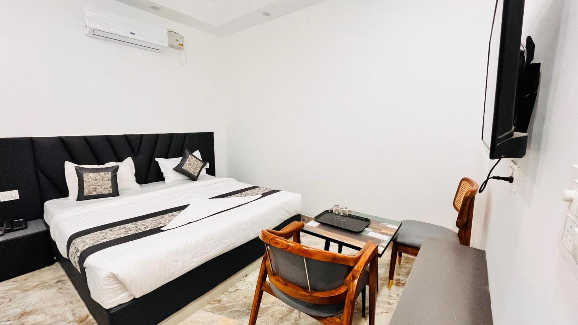 Hotel Green Vegas Faridabad Extérieur photo